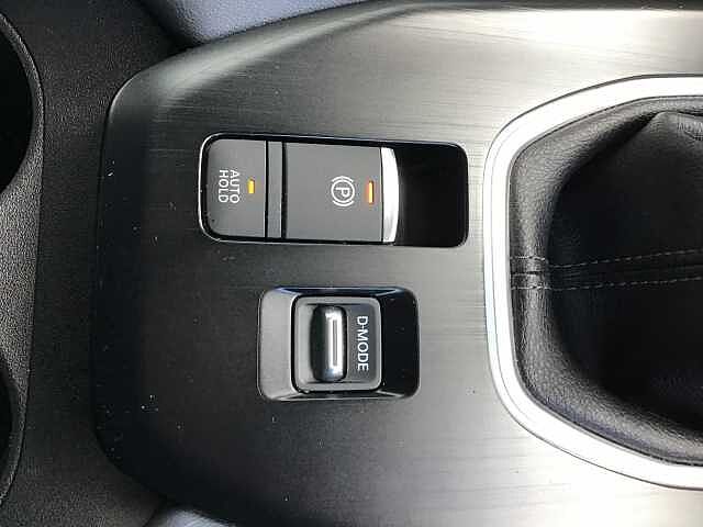 Nissan Qashqai 1.3 DiG-T MH Tekna 5dr