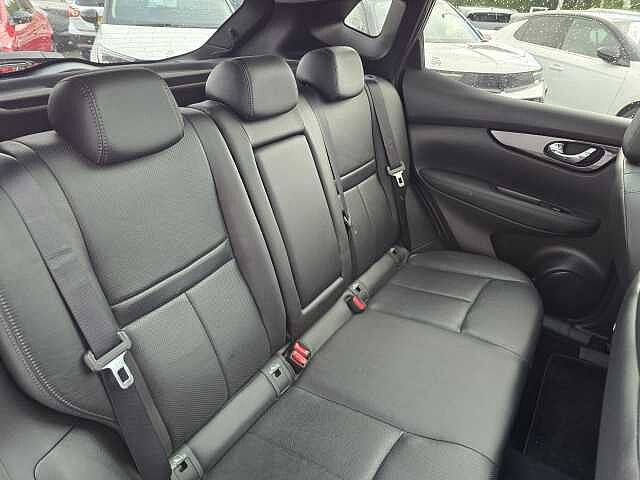 Nissan Qashqai 1.5 dCi Tekna [Non-Panoramic] 5dr