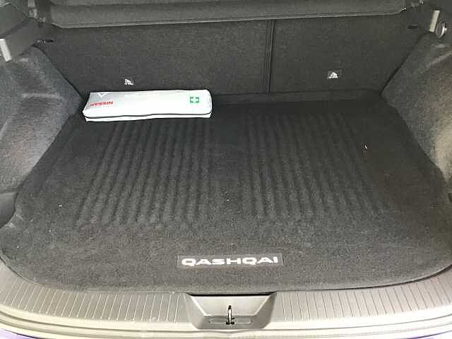 Nissan Qashqai 1.3 DiG-T MH Tekna 5dr