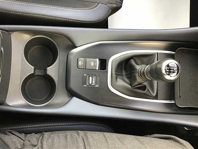 Nissan Qashqai 1.3 DiG-T MH Tekna 5dr