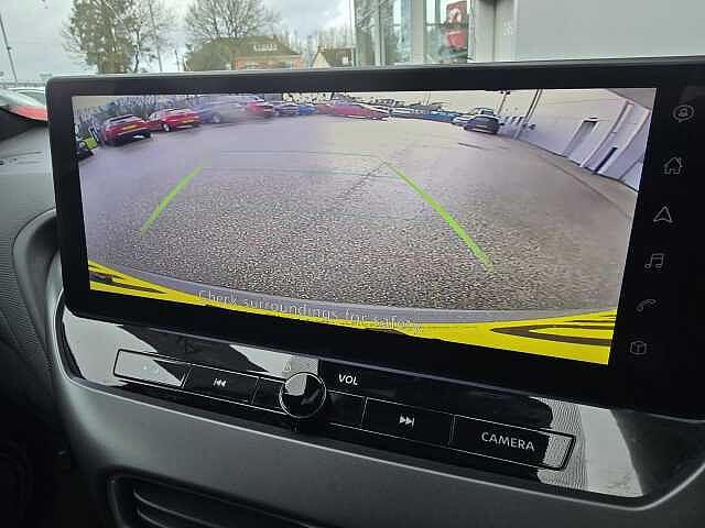 Nissan Juke 1.6 Hybrid N-Connecta 5dr Auto