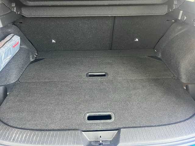 Nissan Qashqai 1.3 DiG-T MH 158 N-Connecta 5dr Xtronic