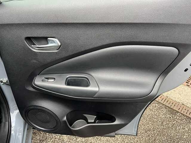 Nissan Juke 1.0 DiG-T Acenta Premium 5dr