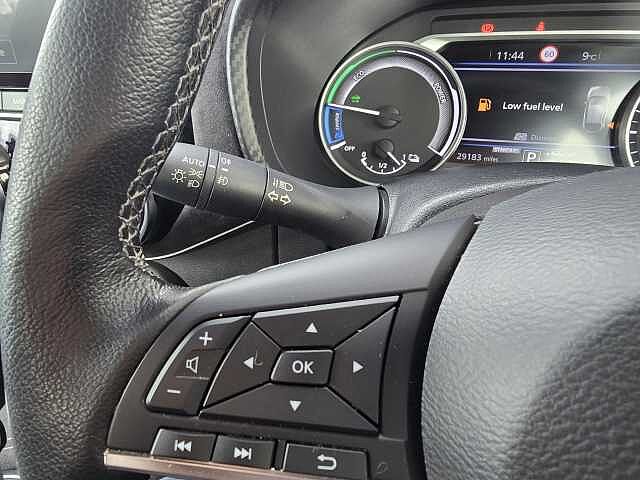 Nissan Juke 1.6 Hybrid Tekna+ 5dr Auto