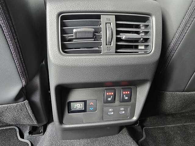 Nissan X-trail Station Wagon 1.5 E-Power E-4orce 213 N-Trek 5dr [7 Seat] Auto