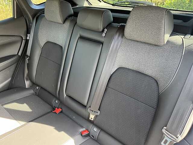 Nissan Qashqai 1.3 DiG-T MH 158 N-Connecta 5dr Xtronic