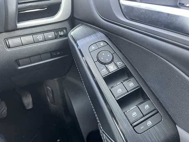 Nissan Qashqai 1.3 DiG-T MH N-Connecta 5dr