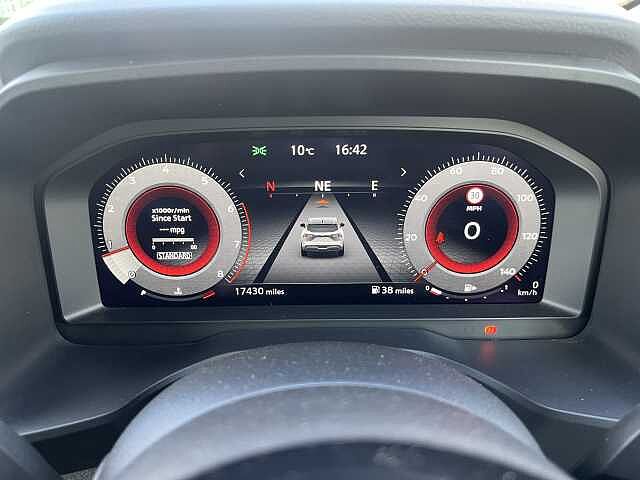 Nissan Qashqai 1.3 DiG-T MH N-Connecta 5dr