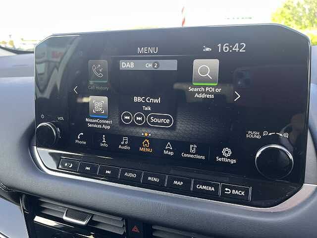 Nissan Qashqai 1.3 DiG-T MH N-Connecta 5dr