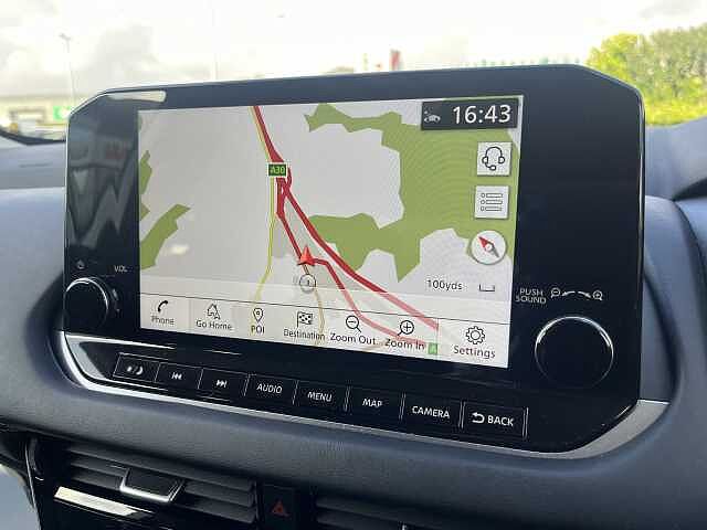 Nissan Qashqai 1.3 DiG-T MH N-Connecta 5dr