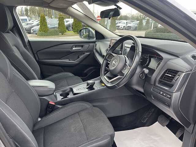 Nissan Qashqai 1.3 DiG-T MH 158 Acenta Premium 5dr Xtronic