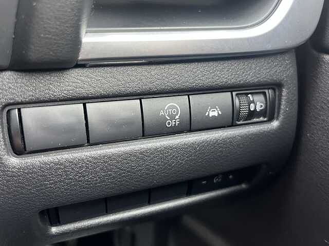 Nissan Qashqai 1.3 DiG-T MH 158 Acenta Premium 5dr Xtronic