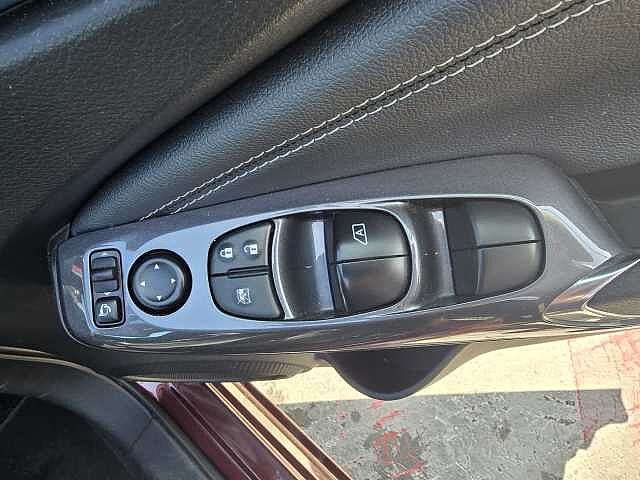 Nissan Juke 1.0 DiG-T 114 N-Connecta 5dr DCT