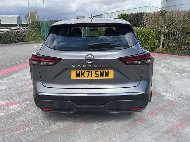 Nissan Qashqai 1.3 DiG-T MH Acenta Premium 5dr