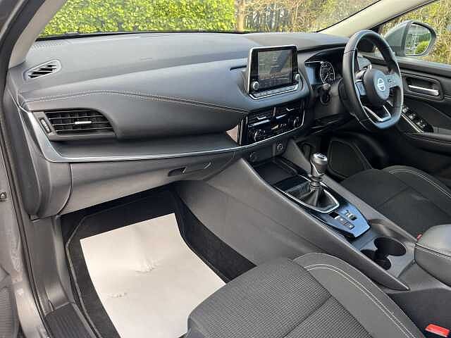 Nissan Qashqai 1.3 DiG-T MH Acenta Premium 5dr