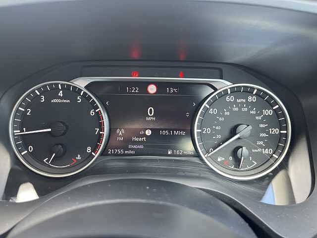 Nissan Qashqai 1.3 DiG-T MH Acenta Premium 5dr