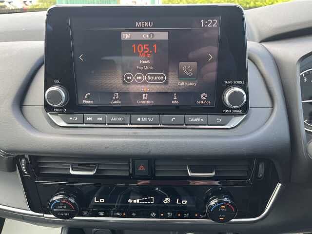 Nissan Qashqai 1.3 DiG-T MH Acenta Premium 5dr