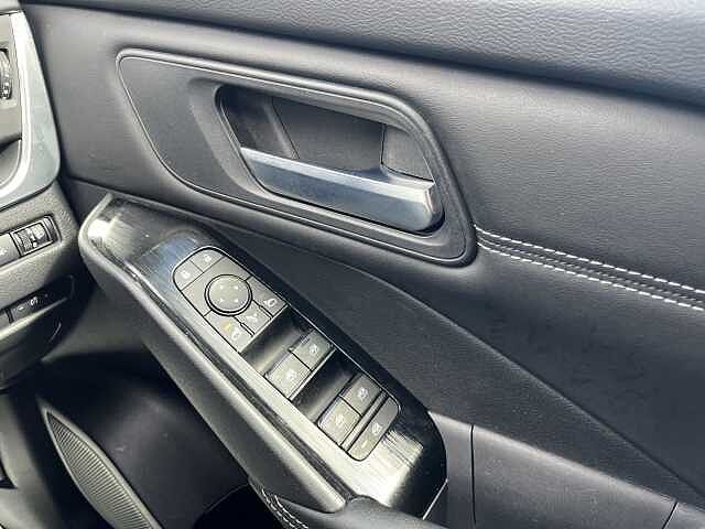 Nissan Qashqai 1.3 DiG-T MH Acenta Premium 5dr