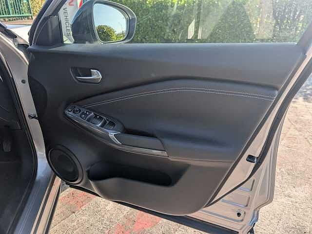 Nissan Juke 1.6 Hybrid Tekna 5dr Auto