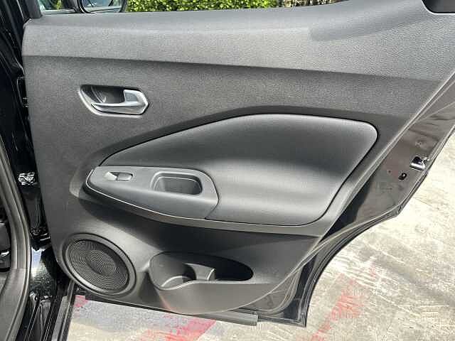 Nissan Juke 1.0 DiG-T Tekna 5dr DCT