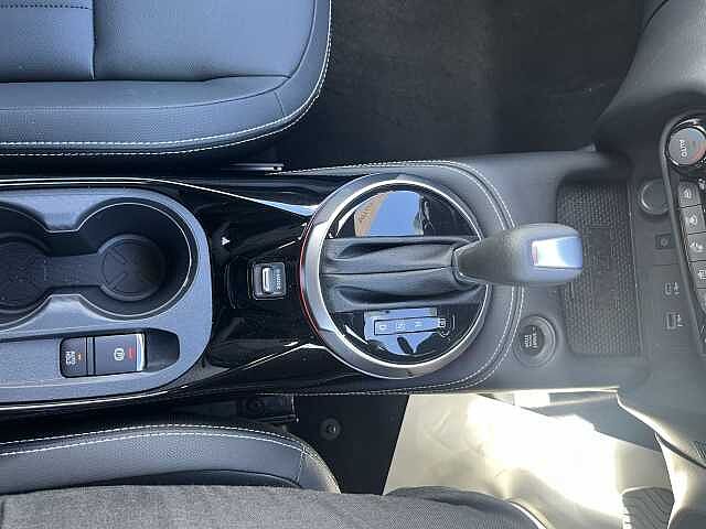 Nissan Juke 1.0 DiG-T Tekna 5dr DCT