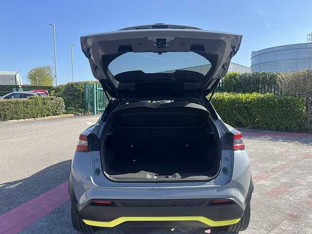Nissan Juke 1.0 DiG-T 114 Kiiro 5dr