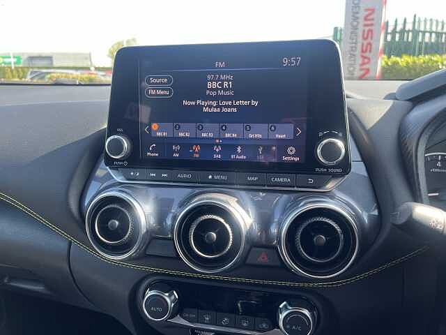 Nissan Juke 1.0 DiG-T 114 Kiiro 5dr